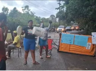 Los manifestantes exigen una pronta respuesta por parte de la Junta Comunal o del alcalde de Santa Isabel.