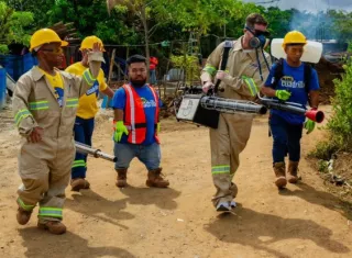 Arranca “Dengue Cero” en Las Garzas con fumigación y limpieza de criadero