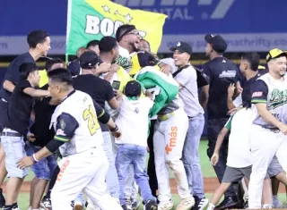 Bocas del Toro conquista su primer Bicampeonato en el Béisbol Mayor