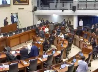 Reformas fiscales entran a la cancha en sesiones extraordinarias