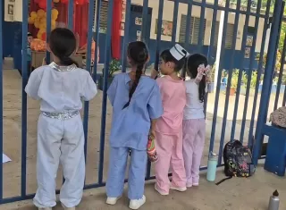 Escuela en Guararé suspende clases por falta de docentes y administrativos