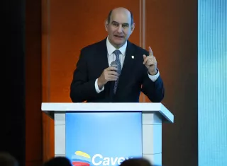 Panamá impulsa impuesto a multinacionales para salir de lista negra