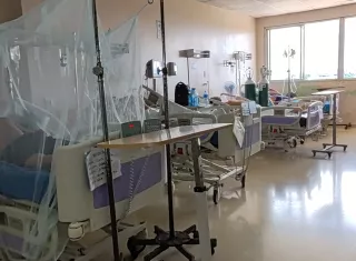 Los abandonaron a su suerte en el hospital 