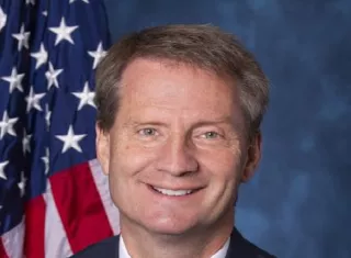 Congresista Tim Burchett: OVNIs y secretos: la verdad que aún no nos cuentan 