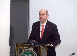 Chapman defiende reforma fiscal: “Panamá no puede quedarse atrás”
