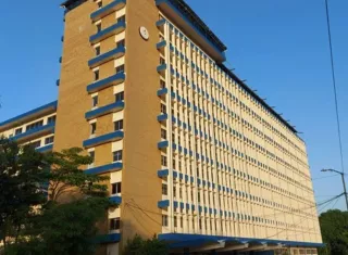 Guerra por alimentación en el Complejo Hospitalario.