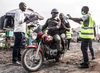 Kenia refuerza la vigilancia en fronteras y aeropuertos ante el brote de ébola en la RDC