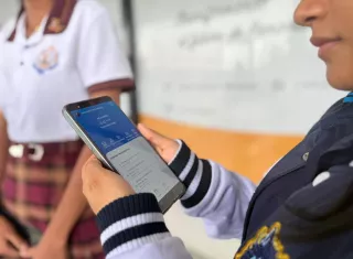 Junto a ellas, otros 214 estudiantes de distintas provincias también cobraron bajo esta modalidad. El desembolso total superó los 25 mil dólares.