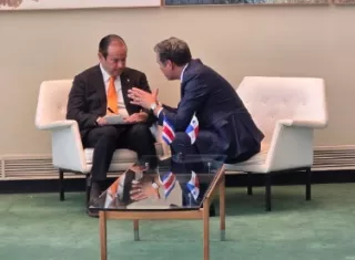 El canciller panameño, Javier Martínez-Acha Vásquez, conversó con su homólogo costarricense, Manuel Tovar