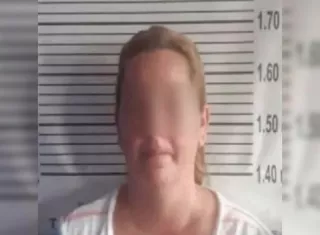 La mujer además realizaba videollamadas en vivo a través de las cuales exponía a la víctima.  /  Foto Televen
