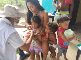 El esquema nacional de vacunación establece que la vacuna contra el sarampión se aplica a los 12 meses de edad y un refuerzo a los 18 meses.  */  Foto: Eric Montegro