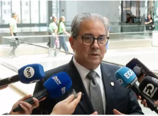 El ministro Fernando Boyd Galindo señaló que la compañía puede seguir participando en licitaciones y actos públicos.