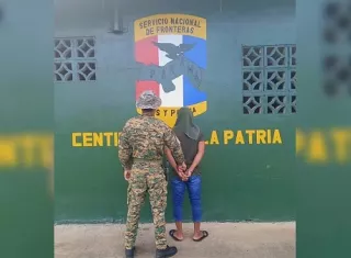 Tras la aprehensión, se realizaron las coordinaciones con el Juzgado de Cumplimiento.  /  Foto: Senafront