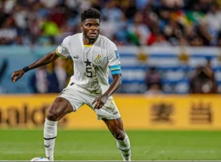 Thomas Partey, volante de Ghana, que juega en el Villarreal de España. Foto: EFE