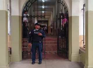 Muchos de los detonantes que se dan en los centros educativos inician desde las casas y los barrios, y luego se desbordan en los planteles.  / Foto: Diómedes Sánchez