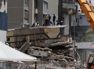Los terremotos, con magnitudes de 7,2 y 7,5, registrados con apenas 39 segundos de diferencia en el litoral Caribe venezolano, golpearon especialmente a La Guaira, la costa contigua a Caracas