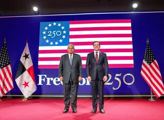 El presidente José Raúl Mulino participó de la celebración de los 250 aniversario de independencia de Estados Unidos, en un acto encabezado por el embajadr Kevin Marino. 