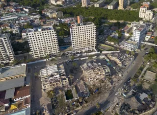 En el día 11 tras los terremotos, la portavoz de la Oficina de la ONU para la Coordinación de Asuntos Humanitarios (OCHA) afirmó las operaciones de búsqueda y rescate van disminuyendo y se plantean otras necesidades, que reconoce son muchas y en varias áreas. Foto. EFE
