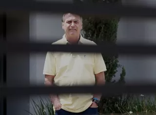 El allanamiento se dio en medio de una investigación sobre el arsenal registrado a nombre de Jair Bolsonaro, que puede influir en el beneficio de prisión domiciliaria que tiene actualmente.