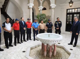 El ministro de la Presidencia, Juan Carlos Orillac, recibió a la delegación  que participa en la Asamblea de la Confederación de Cuerpos de Bomberos de Centroamérica y el Caribe (COBICA) 