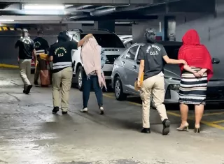 Las aproximadamente 19 personas contra quienes pesan órdenes de captura serán puestas a disposición de los tribunales de garantías.  /  Imagen: PGN