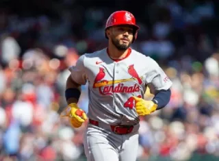 El receptor panameño Iván Herrera, de los Cardenales de San Luis.