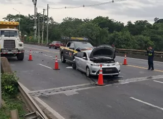 Violenta colisión en vía Centenario cobra la vida dos pasajeros de un sedán