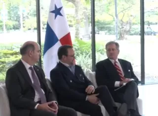Chapman: Gobierno pierde $6,300 millones por cierre de la mina