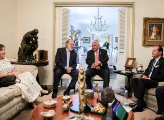 Mulino se reunió con el empresario Carlos Slim 