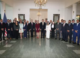 En la reunión también participaron el primer vicepresidente de la Asamblea y presidente del Grupo de Amistad Interparlamentaria, Manuel Cohen Salerno; el diputado Roberto Zúñiga.