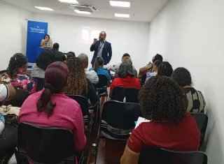 El éxito del Programa Bandera Ecológica depende del trabajo conjunto entre las instituciones, la comunidad educativa y las familias, para formar ciudadanos conscientes de la importancia de proteger el ambiente. Foto. Cortesía