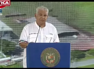 El mandatario José Raúl Mulino durante la inauguración del estadio Armando Dely Valdés destacó que Panamá alcanzó una cifra histórica de empleo formal con más de 852 mil trabajadores registrados.