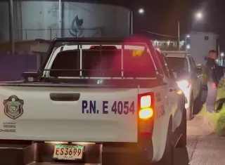 Tras quedar herido, la víctima fue auxiliado por una patrulla de la Policía Nacional, que lo trasladó hasta la sala de urgencias del hospital Dr. Manuel Amador Guerrero para recibir atención médica.