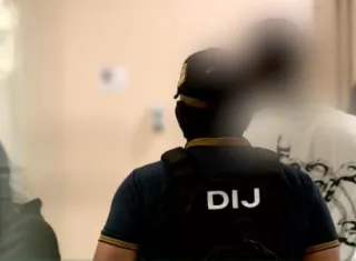 Según la Fiscalía, los imputados estarían vinculados a una red que presuntamente operaba en actividades de pandillerismo, sicariato, tráfico de drogas, posesión ilegal de armas y asociación ilícita para delinquir.