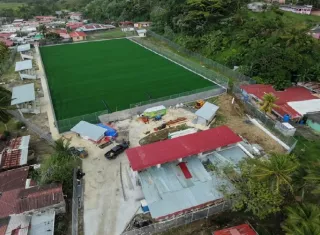 Por su parte, Luis Sebastián, de 44 años, destacó que este proyecto deportivo, se suma a otros avances clave impulsados en la zona, como la planta potabilizadora de Palmas Bellas. Foto. Cortesía