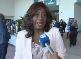 La titular del Meduca, Lucy Molinar, aseguró que el nuevo decreto con las fechas corregidas será publicado en las próximas horas.
