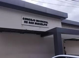   La bomba estalló durante la sesión del Consejo Municipal, donde la alcaldesa anunció que desde agosto las partidas ya no serían iguales para todos los corregimientos.
