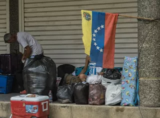 Iniciativas ciudadanas como 'Desaparecidos Terremoto Venezuela' han denunciado más de 29.000 personas en paradero desconocido y, según Provea, no hay "un registro público que lo respalde". Foto. EFE