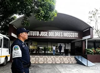 Las autoridades de Niñez y Adolescencia investigan el caso.  /  Imagen generada con IA