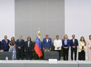 Estados Unidos aplaudió este jueves el inicio de las conversaciones entre el chavismo y un grupo opositor venezolano, que definió como una "oportunidad única" para la reconciliación y la transición en la nación petrolera. Foto. EFE