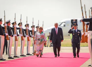 A su llegada al Aeropuerto Alfonso Bonilla Aragón, en Cali, Mulino destacó la relación histórica entre ambas naciones y reafirmó la disposición de Panamá para mantener la cooperación bilateral.