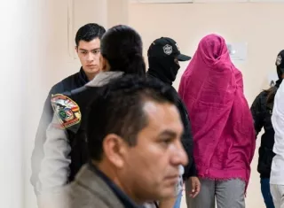 Ninoska Ríos es la tercera en el caso de Publio de Gracias. Era su "amiguita", se entregó a las autoridades decidio colaborar con ellos y aseguró que fue víctimas de acoso por parte del exfuncionario. 
