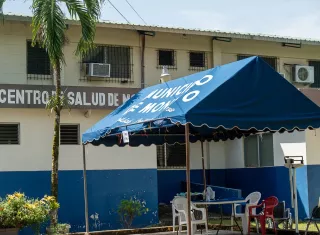 La obra contempla la demolición de la actual estructura, que tiene más de 70 años y cuyo deterioro se agravó tras el reciente movimiento sísmico registrado en la zona.