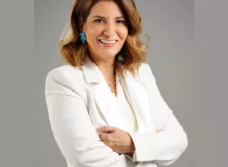 Magali Martínez es gerente y editora de Mundo Social, revista fundada por su madre, Magali Méndez. 