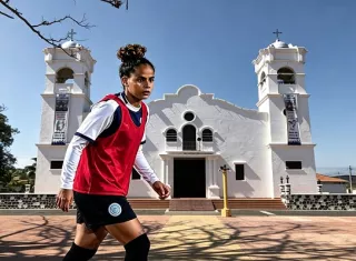 Familiars y amigos piden justicia parta Ia futbolista.  / Fotocomposición generada con IA