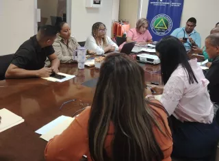 Las autoridades locales se comprometieron a llevar a cabo las medidas de mitigación que sean necesarios para bajar los índices de infestación. Foto. Cortesía
