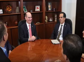 Reunión con los presidentes de las cámaras de comercio de Aguadulce y Penonomé. Foto: MEF