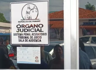 El jurista Evidel Vigil cuestionó que Veraguas permanezca relegada mientras otras provincias del interior del país ya cuentan con instalaciones modernas y centralizadas. Foto. Melquíades Vásquez