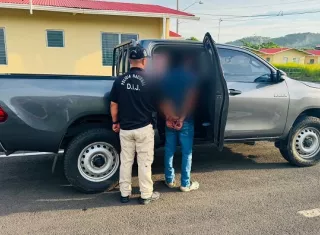 Con este sospechoso ya figuran 4 menores de edad y dos adultos aprehendidos.  /  Foto: Melquiades Vásquez