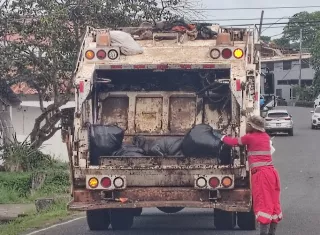 El municipio dejó claro que la compañía que resulte electa deberá contar con la capacidad operativa, equipo pesado y personal suficiente para atender el acelerado crecimiento urbanístico y poblacional de La Chorrera. Foto. Eric Montenegro